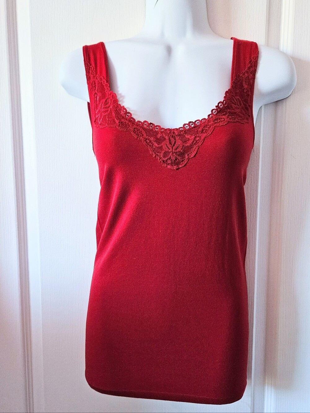 The Limited Stretch Lace Trim Red Camisole Top Size Medium